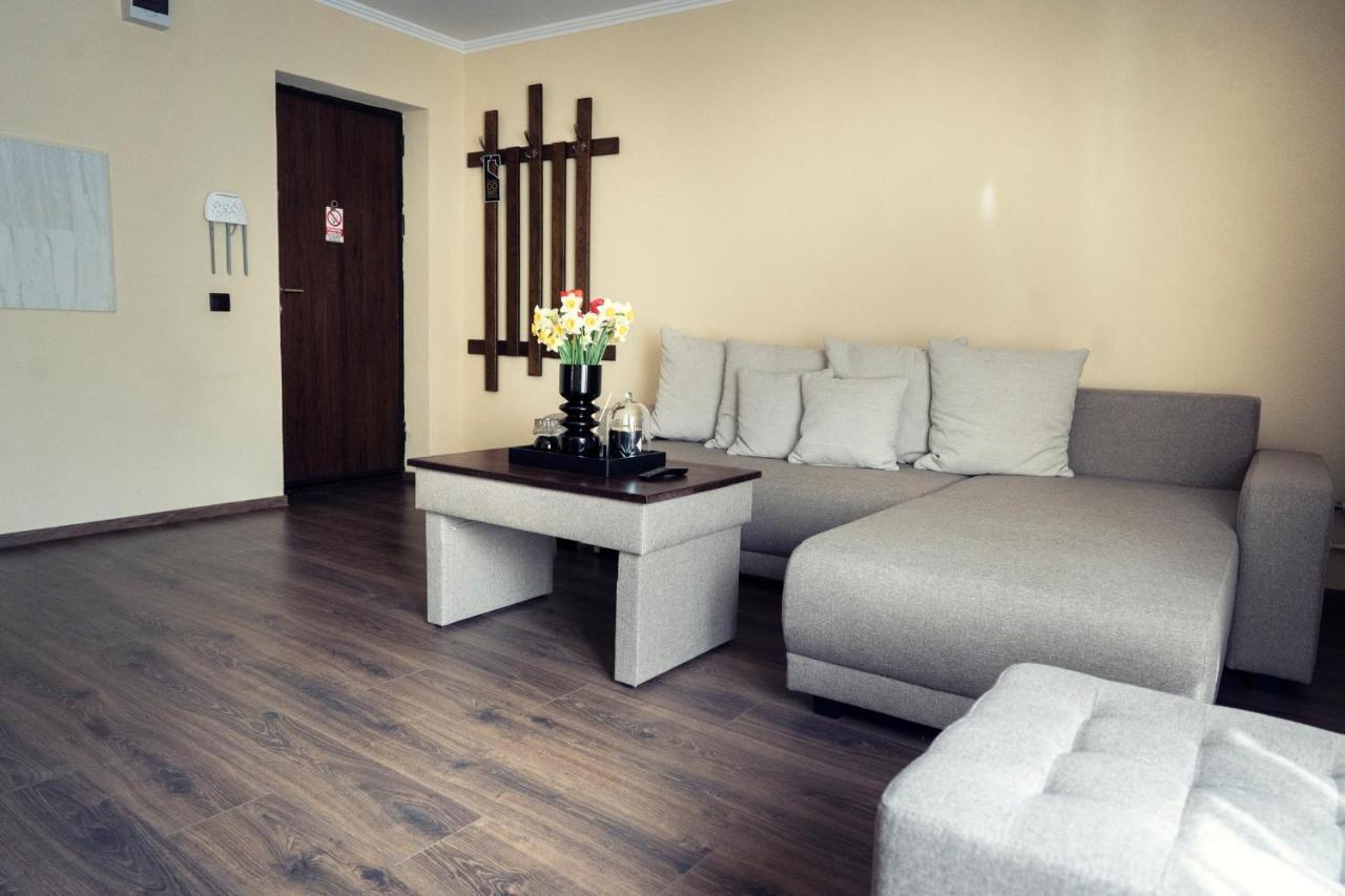 London Apartments วาสลุย ภายนอก รูปภาพ